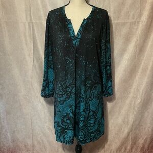 Lily By Firmiana Elegant Black and Blue Women's Tunic 2X